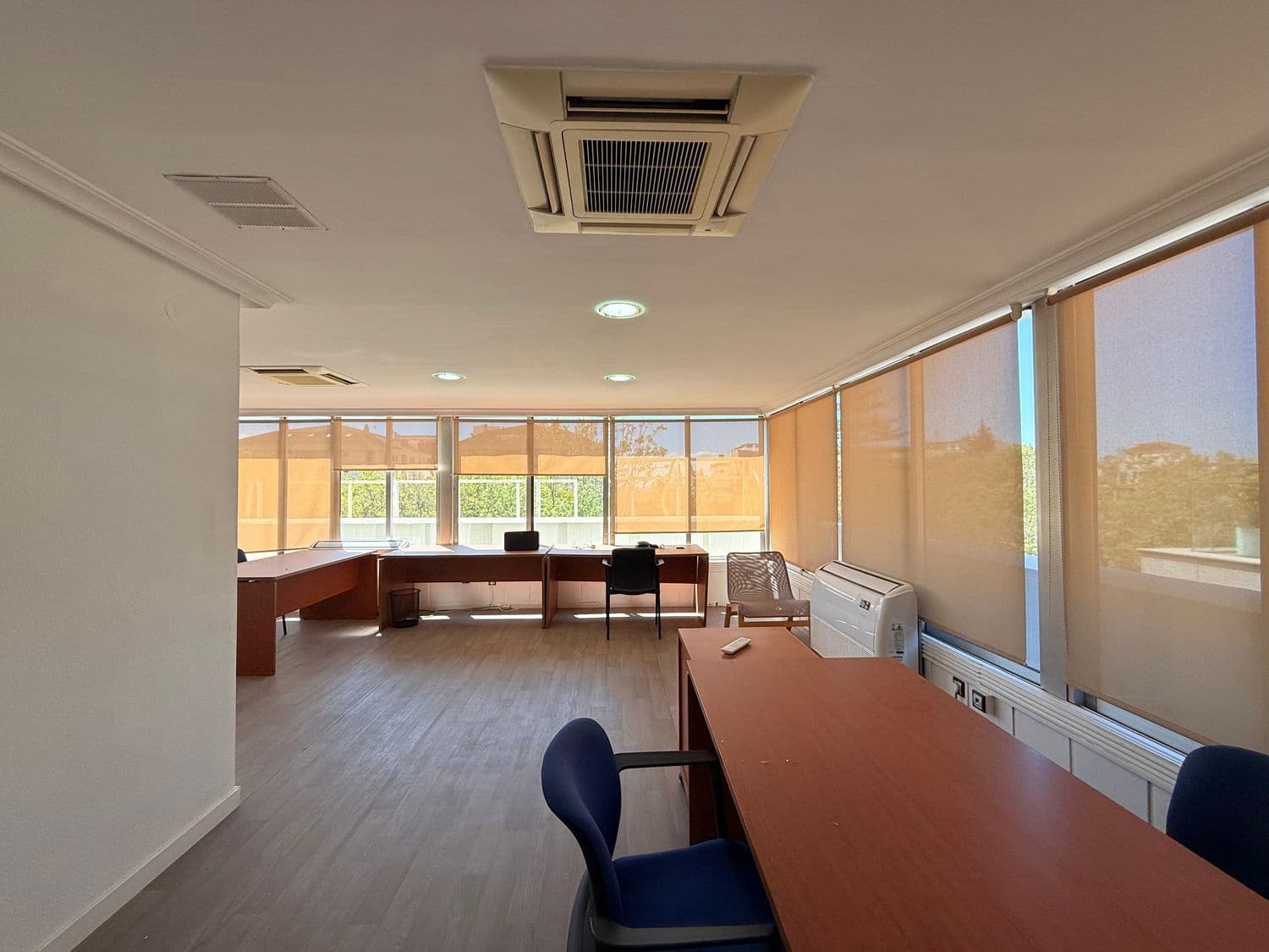 Escritório para arrendar em Marbella - 1 600 € (Ref: 9719400)