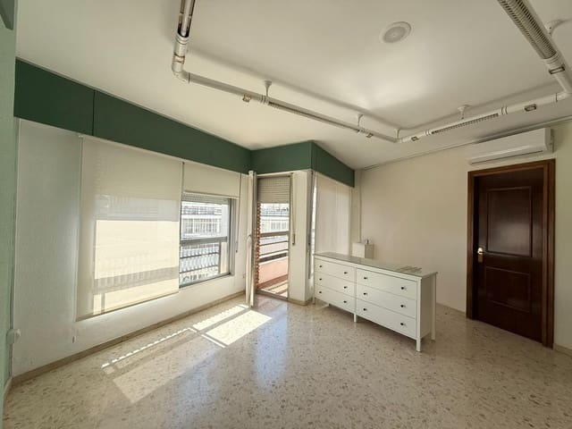 Office for rent in Ricardo Soriano, Marbella - € 1,800 (Ref: 9719401)