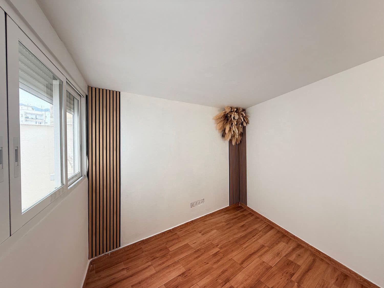Office for rent in Marbella - € 1,800 (Ref: 9719401)