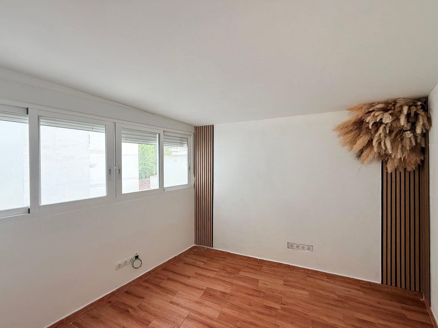 Office for rent in Marbella - € 1,800 (Ref: 9719401)