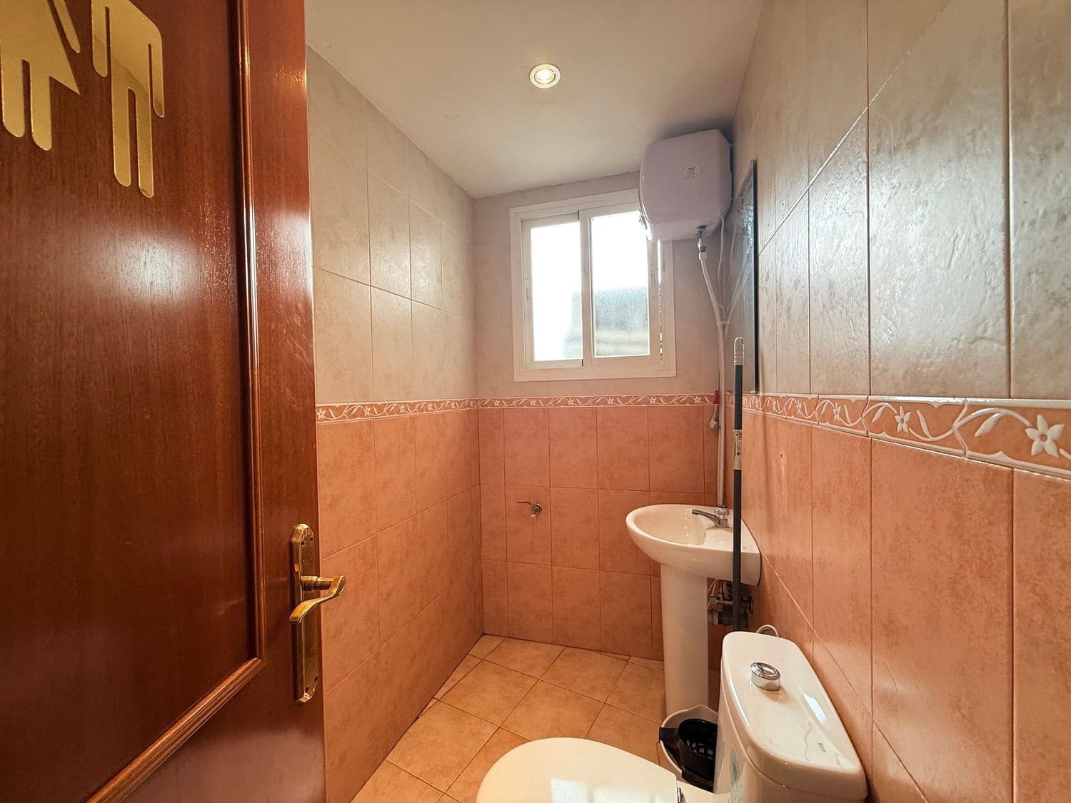 Office for rent in Marbella - € 1,800 (Ref: 9719401)