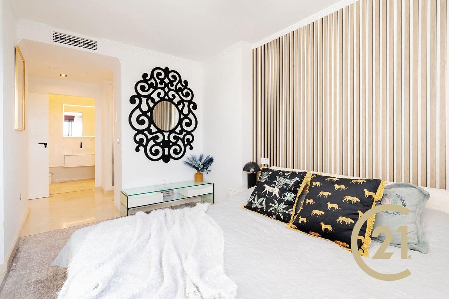 3 quarto Casa em Banda para venda em La Mairena com piscina garagem - 540 000 € (Ref: 9729213)