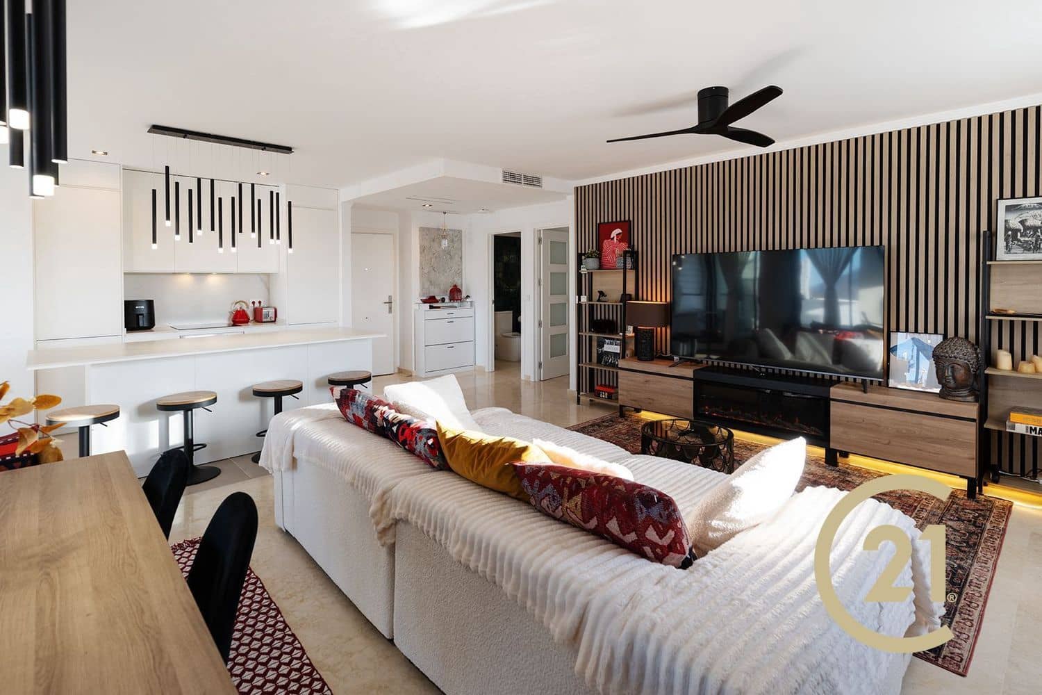 3 quarto Casa em Banda para venda em La Mairena com piscina garagem - 540 000 € (Ref: 9729213)
