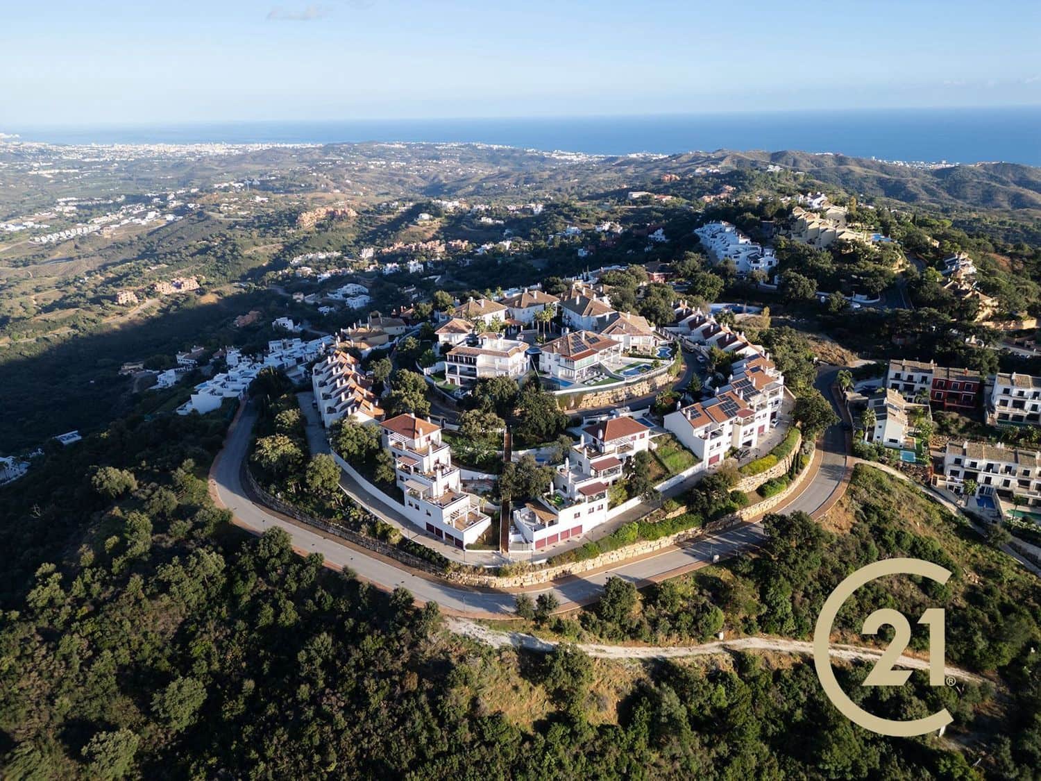 3 quarto Casa em Banda para venda em La Mairena com piscina garagem - 540 000 € (Ref: 9729213)