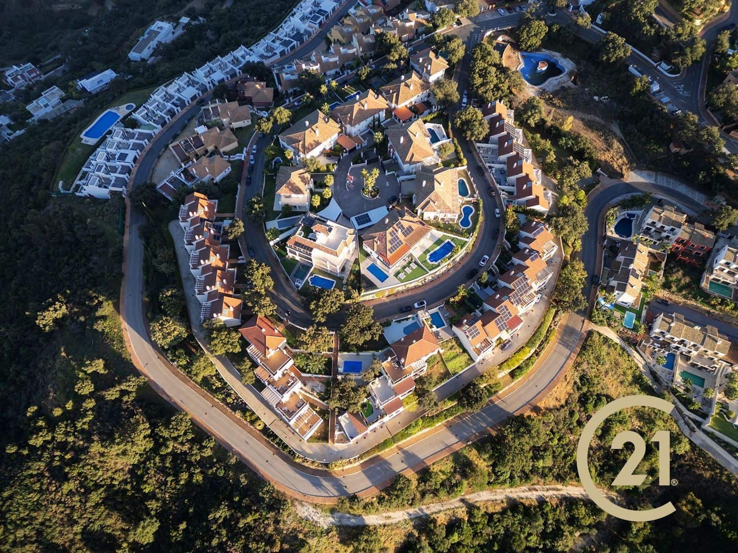 3 quarto Casa em Banda para venda em La Mairena com piscina garagem - 540 000 € (Ref: 9729213)