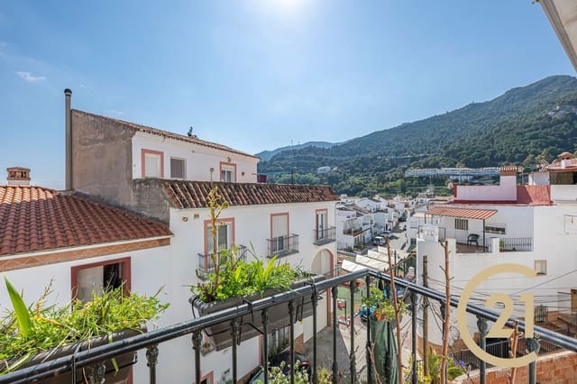 Apartamento de 2 habitaciones en Ojen en venta con garaje - 300.000 € (Ref: 9731624)