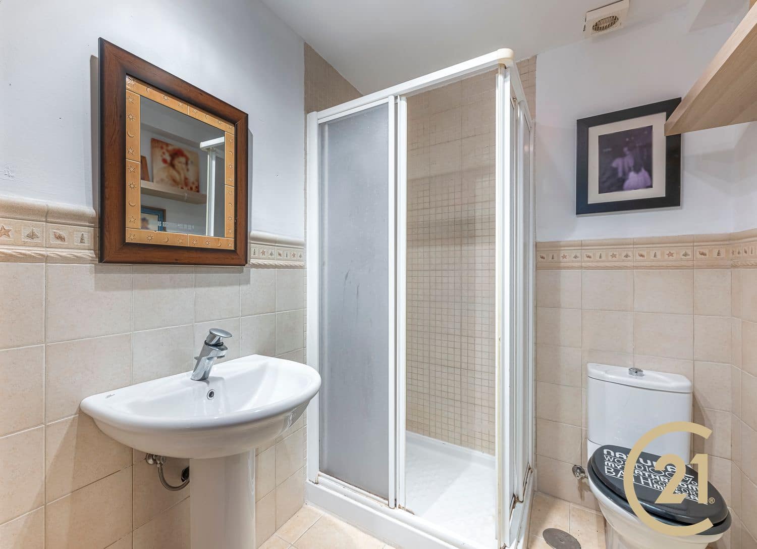 2 bedroom Apartment for sale in Ojen with garage - € 300,000 (Ref: 9731624)