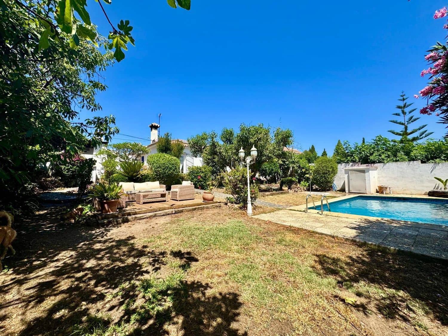 2 sypialnia Willa do wynajęcia w San Pedro de Alcantara z basenem garażem - 3 500 € (Ref: 9751508)