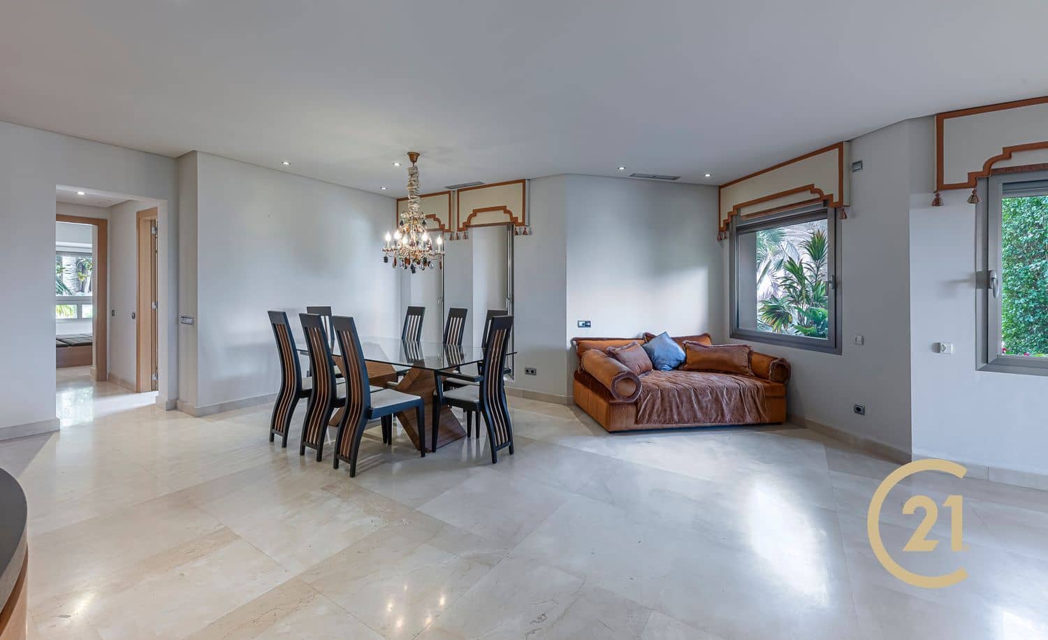 Apartamento de 2 habitaciones en Golden Mile en venta con piscina garaje - 1.195.000 € (Ref: 9755118)