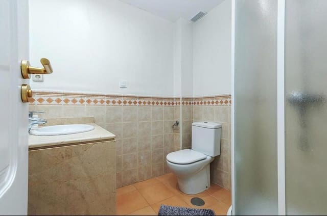 4 sovrum Lägenhet att hyra i Lomas De Marbella, Marbella med pool garage - 3 750 € (Ref: 9761610)