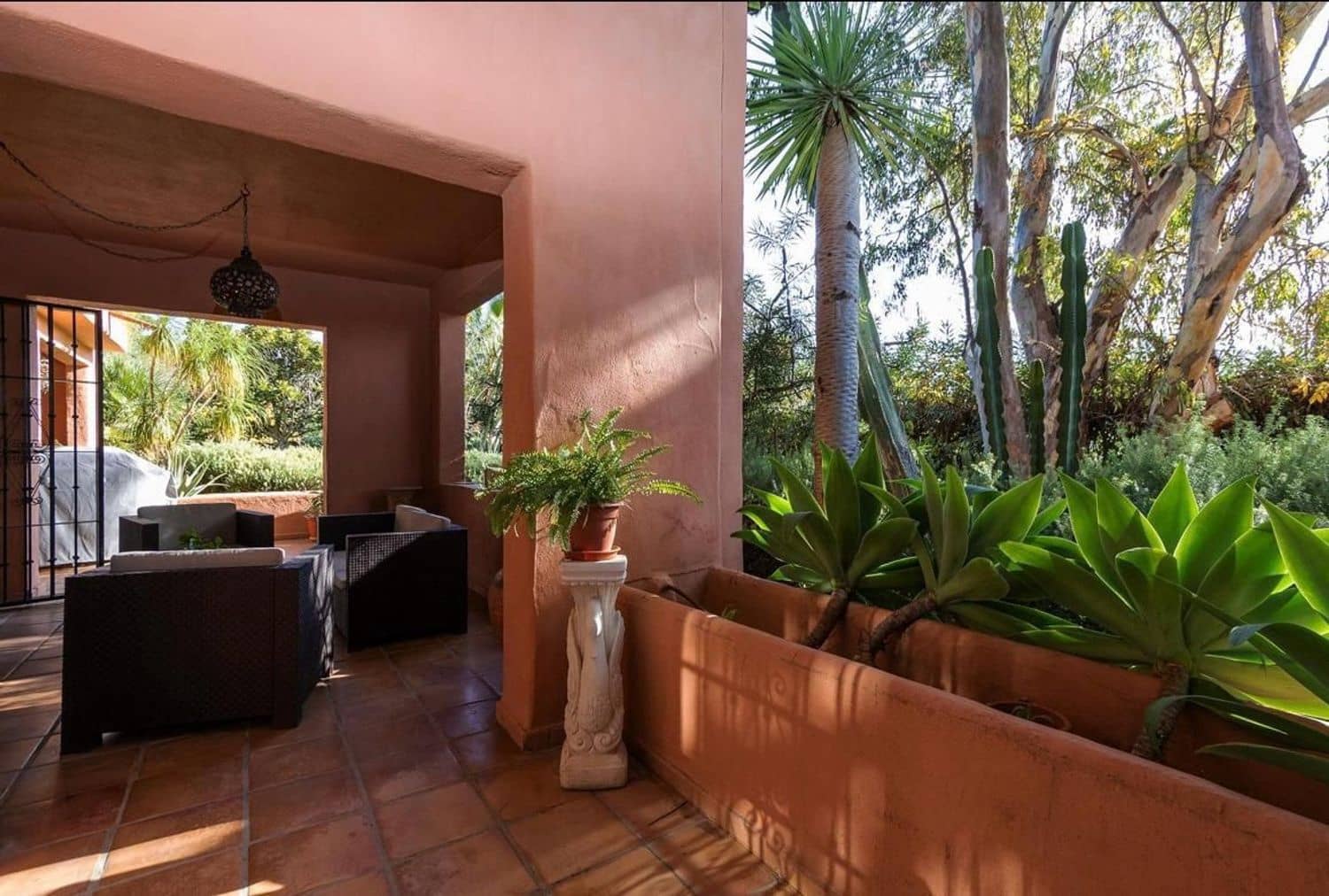 4 sovrum Lägenhet att hyra i Marbella med pool garage - 3 750 € (Ref: 9761610)