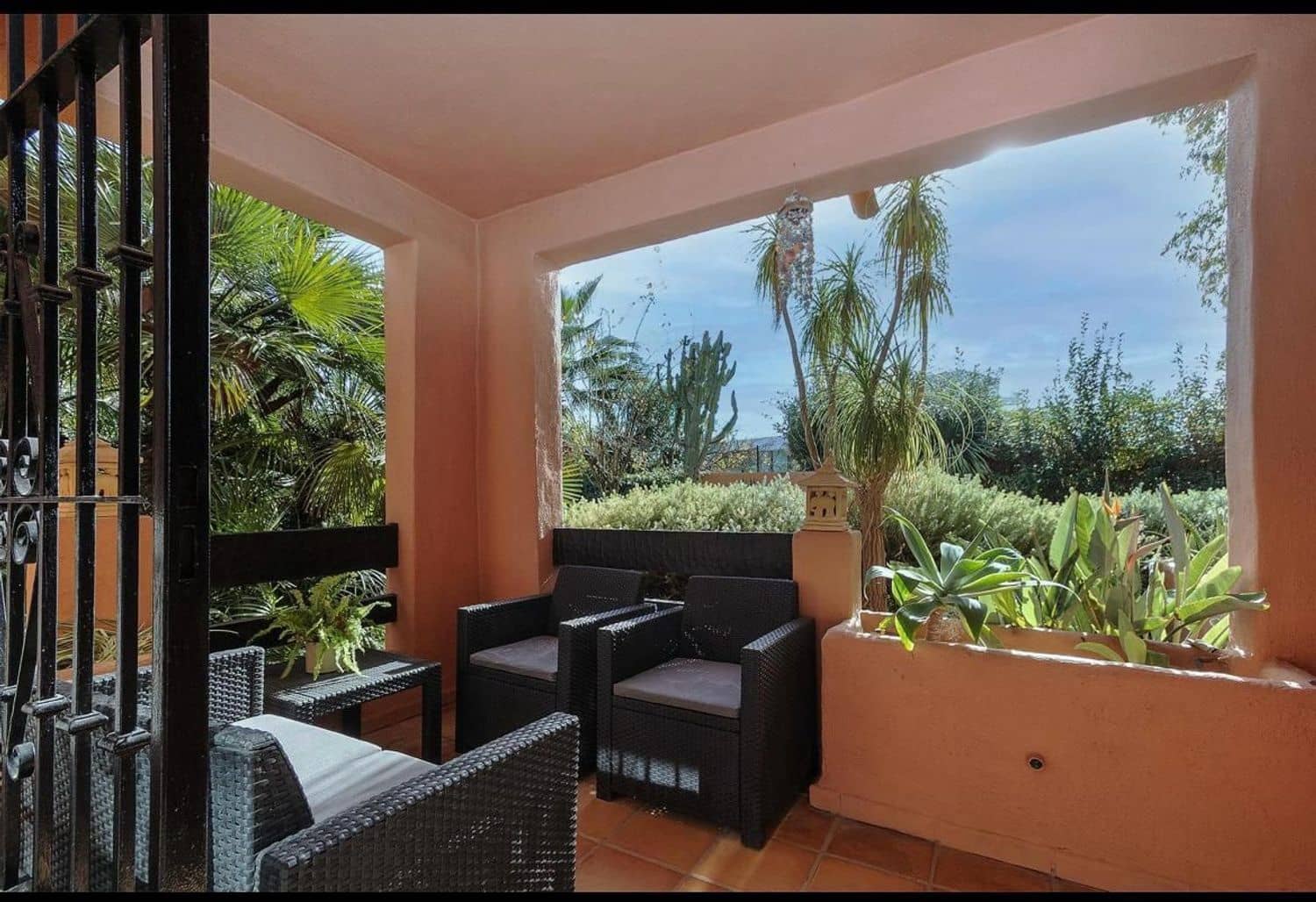 4 sovrum Lägenhet att hyra i Marbella med pool garage - 3 750 € (Ref: 9761610)