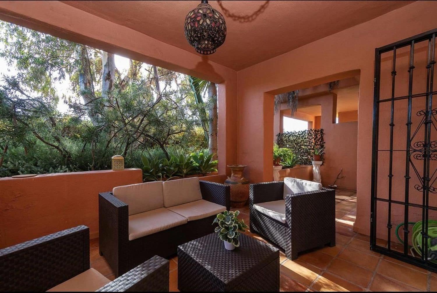 4 sovrum Lägenhet att hyra i Marbella med pool garage - 3 750 € (Ref: 9761610)