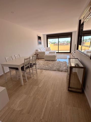 Appartement de 2 chambres à louer à Valle Romano Golf, Estepona avec piscine garage - 1 600 € (Ref: 9798581)