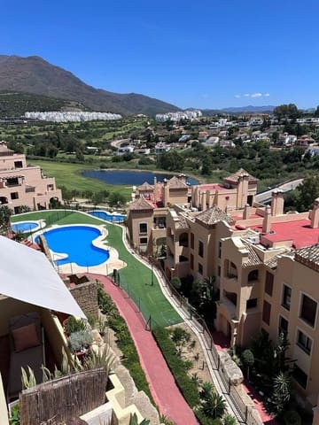 Appartement de 2 chambres à louer à Valle Romano Golf, Estepona avec piscine garage - 1 600 € (Ref: 9798581)