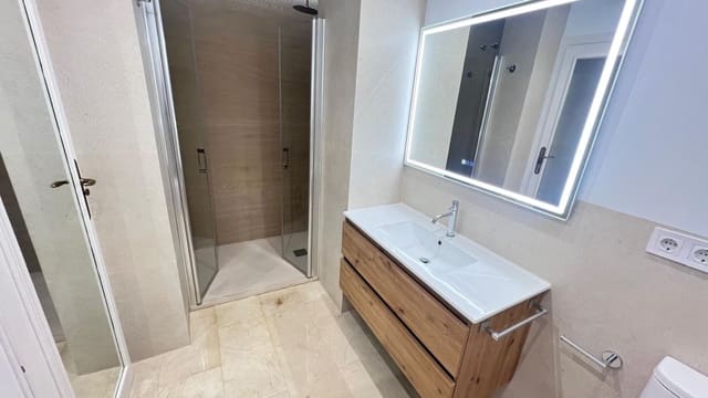 2 sypialnia Apartament do wynajęcia w Playa Bajadilla - Puertos, Marbella z basenem garażem - 3 100 € (Ref: 9819986)