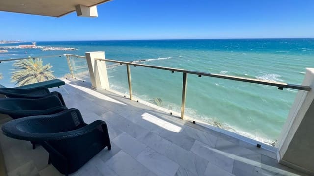2 sypialnia Apartament do wynajęcia w Playa Bajadilla - Puertos, Marbella z basenem garażem - 3 100 € (Ref: 9819986)