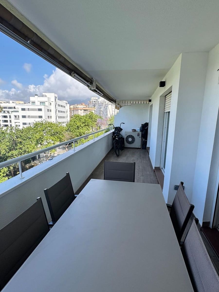 3 slaapkamer Appartement te huur in Marbella met zwembad garage - € 2.400 (Ref: 9824548)
