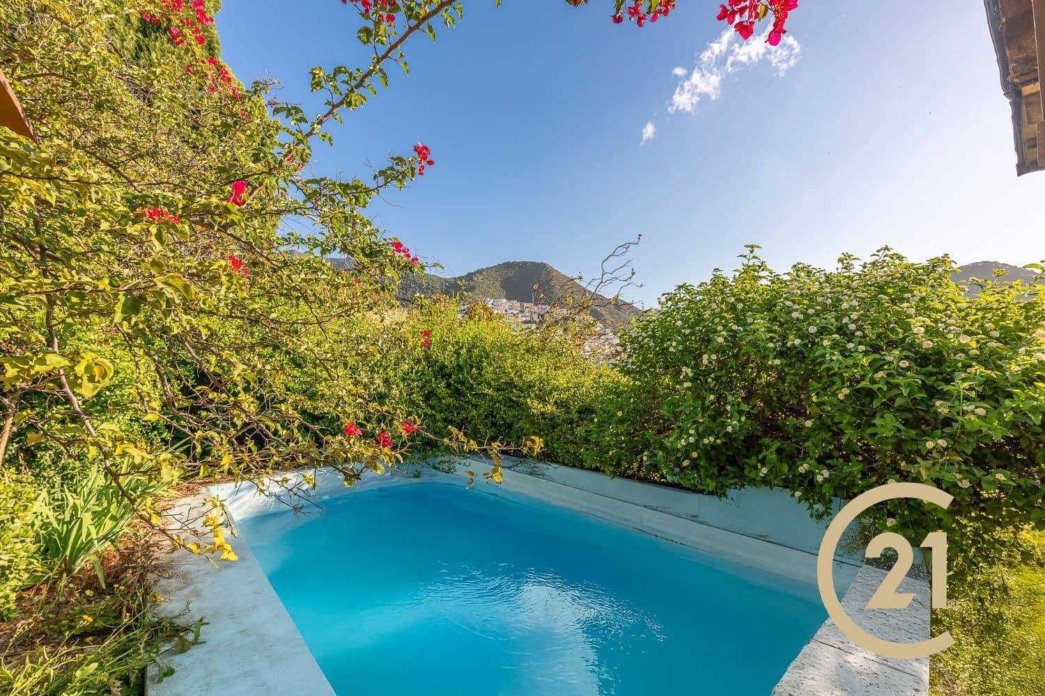 2 sovrum Finca/Hus på landet till salu i Ojen med pool garage - 265 000 € (Ref: 9861472)