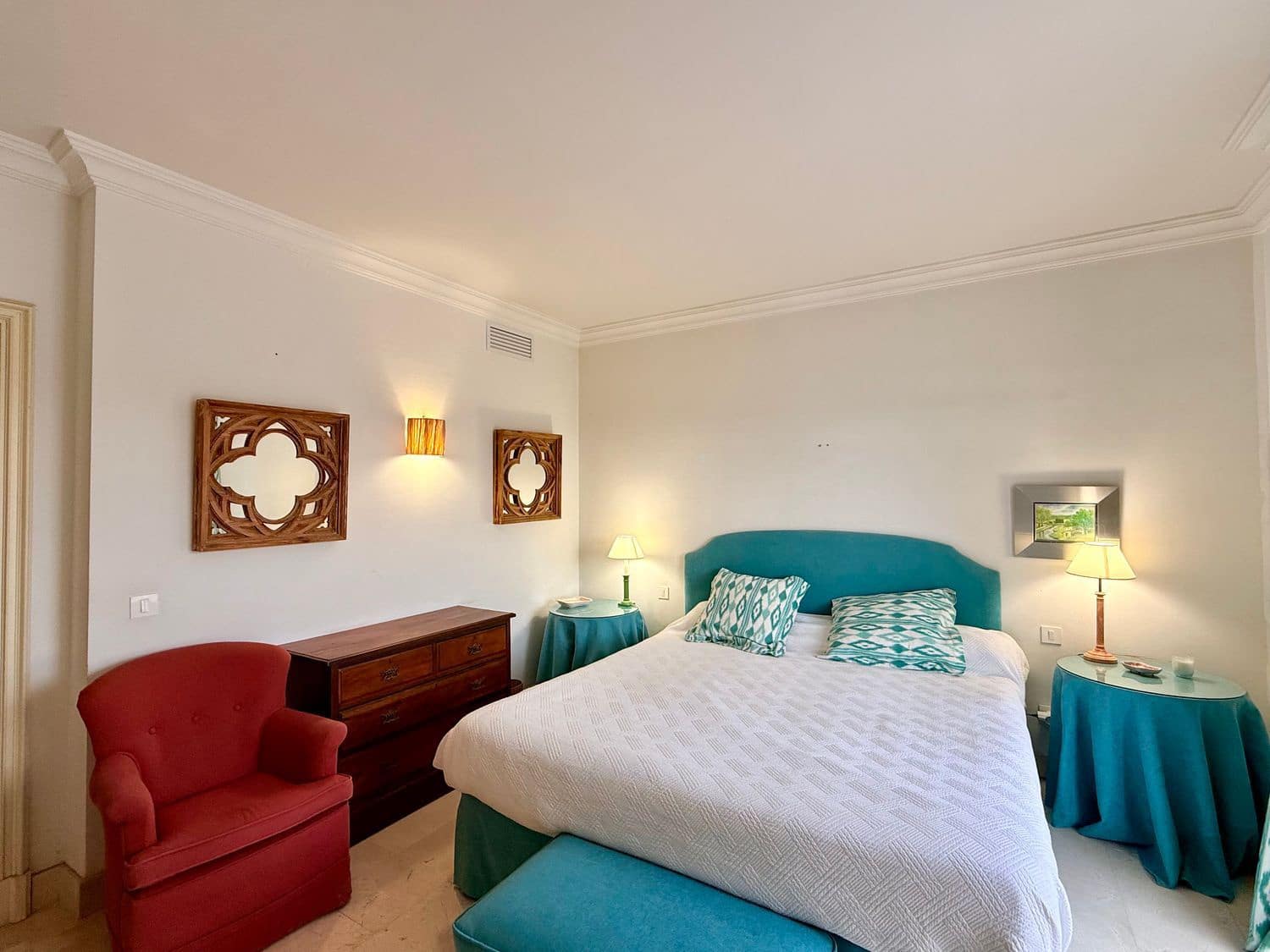 2 soveværelse Byhus til leje i Marbella med swimmingpool garage - € 4.500 (Ref: 9864720)