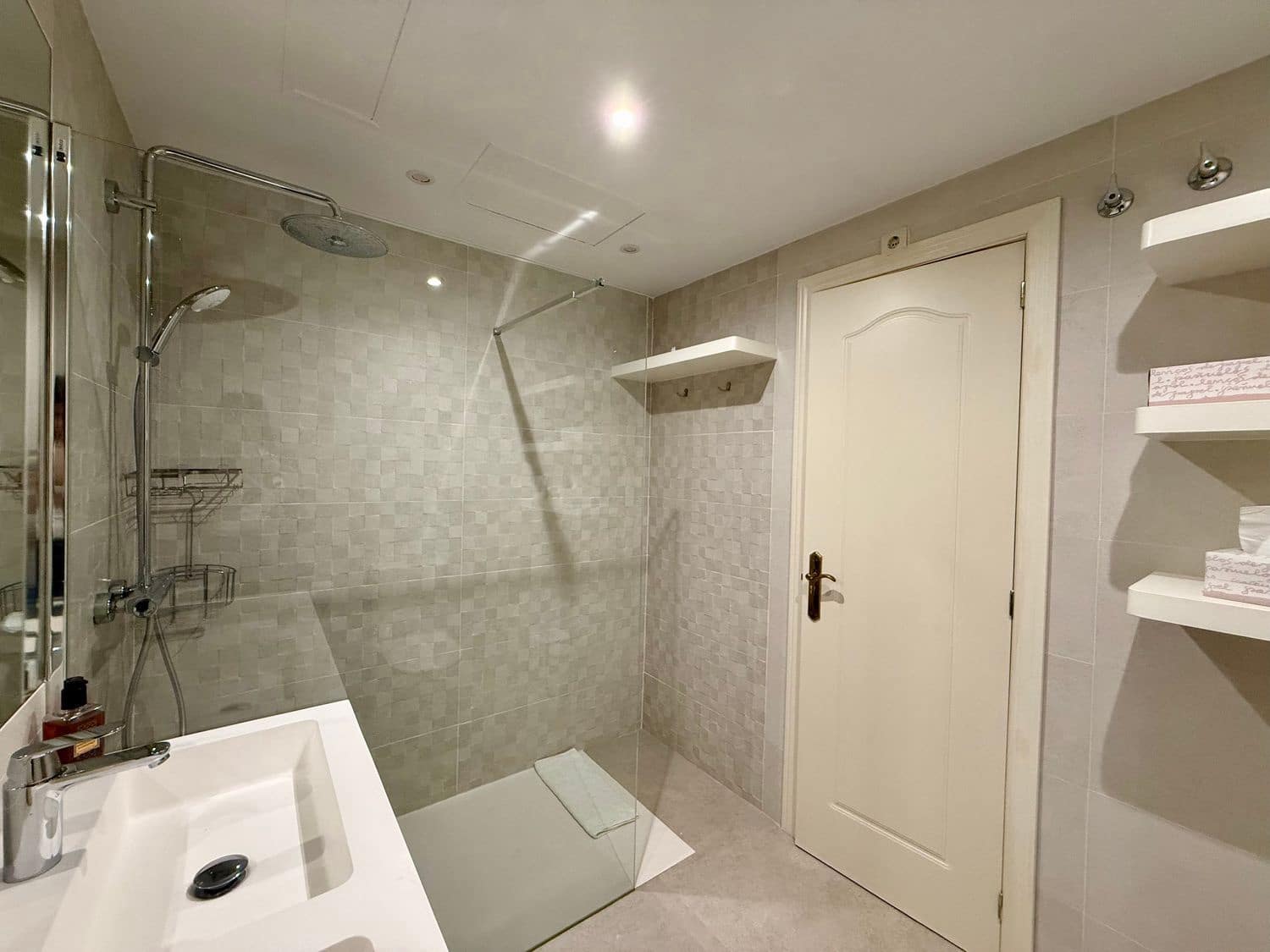 2 camera da letto Appartamento da affittare in Puerto Banus con piscina garage - 3.900 € (Rif: 9889686)