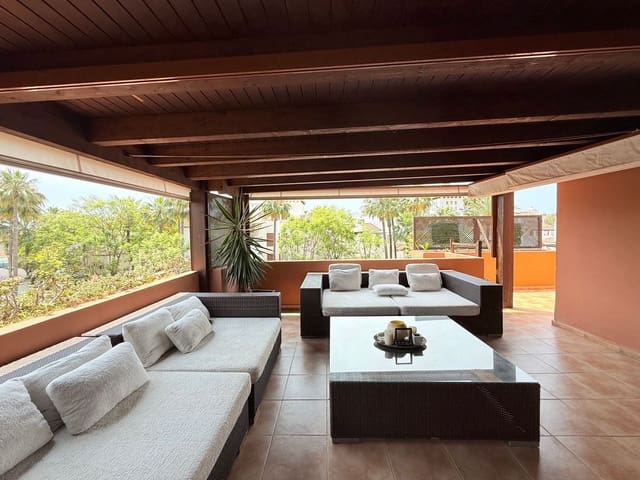 4 camera da letto Appartamento da affittare in Puerto Banus, Marbella con piscina garage - 4.500 € (Rif: 9891548)