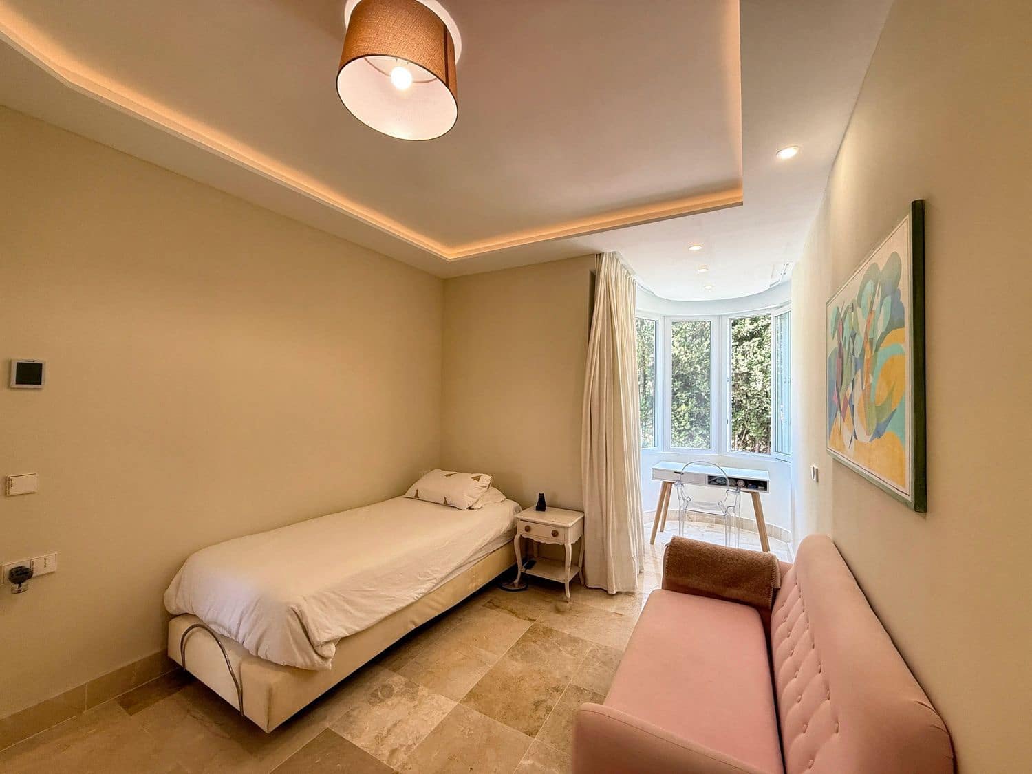 4 Zimmer Apartment zu vermieten in San Pedro de Alcantara mit Garage - 3.500 € (Ref: 9909951)