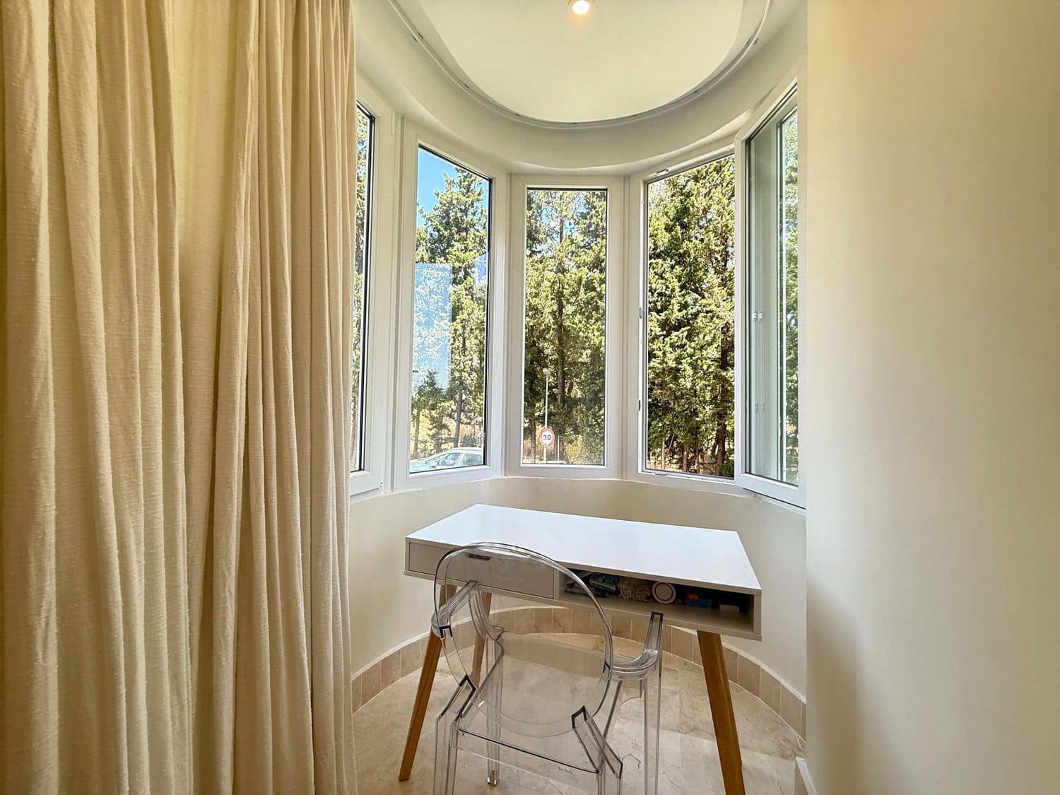 4 Zimmer Apartment zu vermieten in San Pedro de Alcantara mit Garage - 3.500 € (Ref: 9909951)