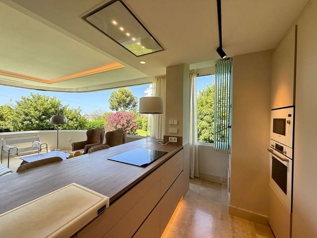 4 sovrum Lägenhet att hyra i Guadalmina Alta, Marbella med garage - 3 500 € (Ref: 9909951)