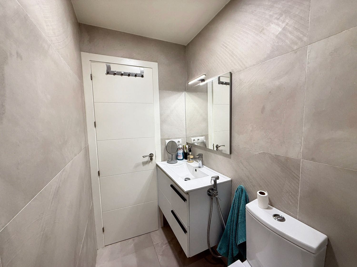 2 sovrum Lägenhet att hyra i Nueva Andalucia med pool garage - 2 200 € (Ref: 9912657)