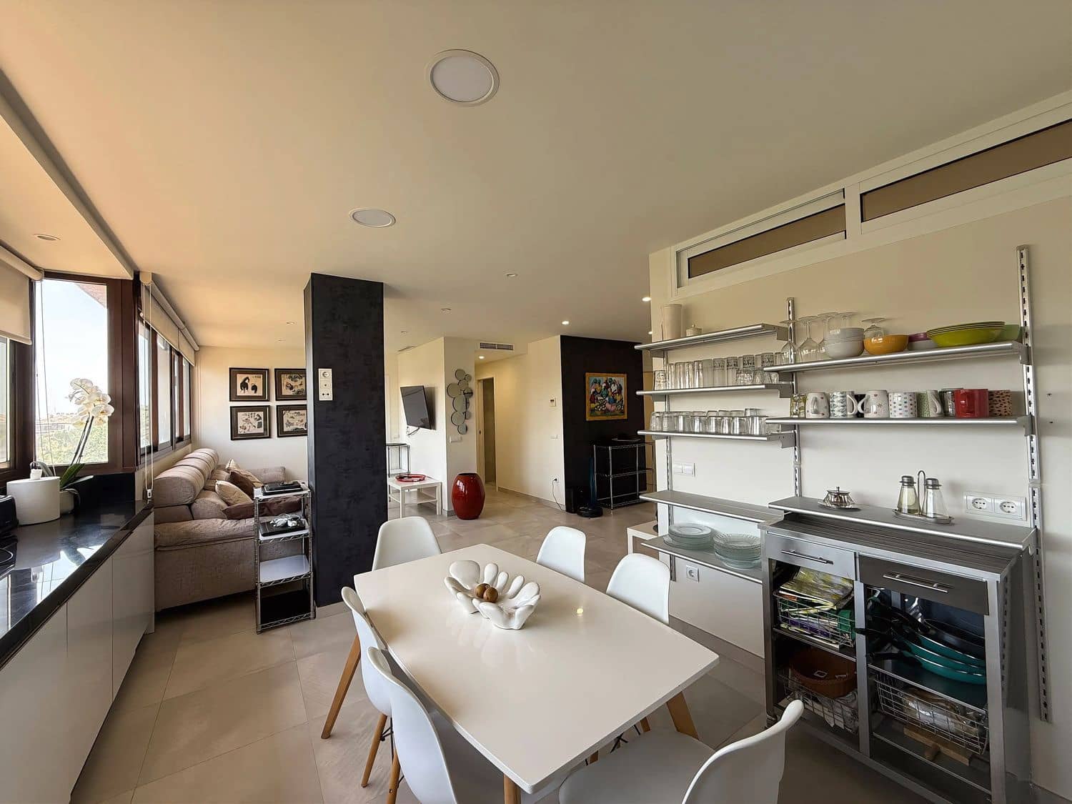 2 sovrum Lägenhet att hyra i Nueva Andalucia med pool garage - 2 200 € (Ref: 9912657)