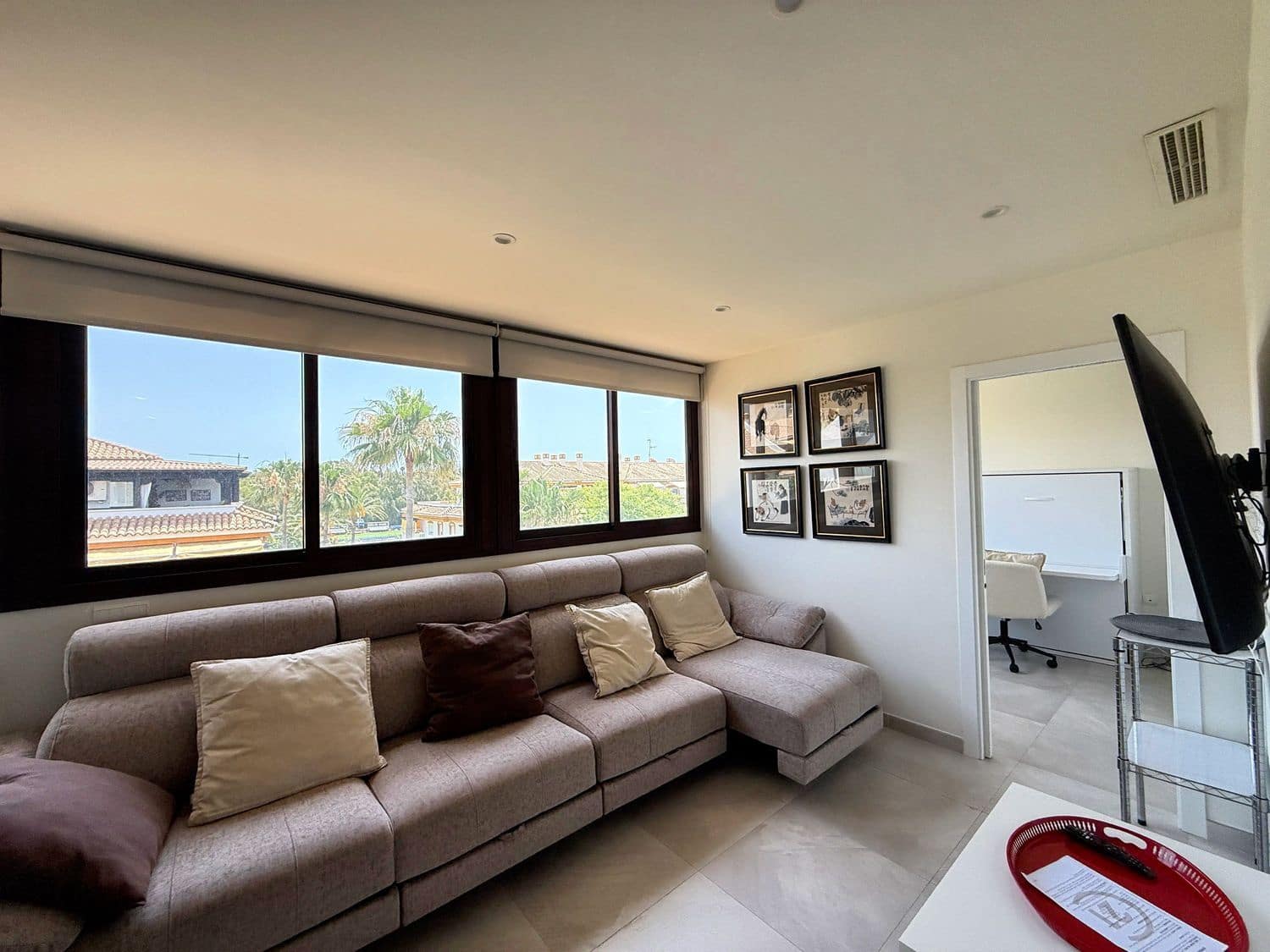 2 sovrum Lägenhet att hyra i Nueva Andalucia med pool garage - 2 200 € (Ref: 9912657)