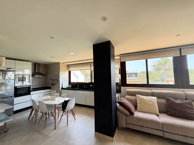 2 sovrum Lägenhet att hyra i La Dama de Noche - La Alzambra, Marbella med pool garage - 2 200 € (Ref: 9912657)