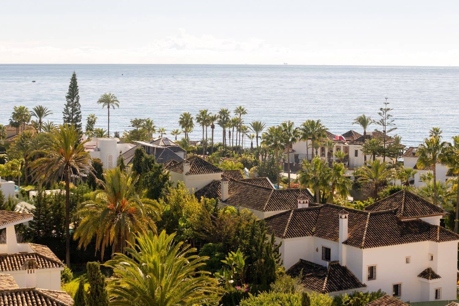 Apartamento para arrendar em Marbella com garagem - 1 600 € (Ref: 9919257)