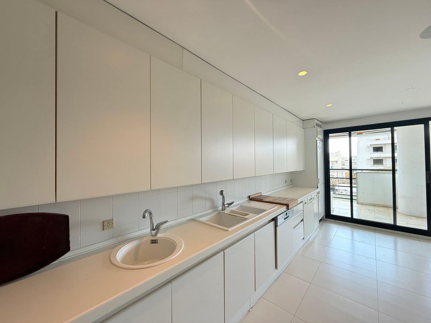 Apartamento de 1 habitación en Marbella en alquiler con garaje - 2.900 € (Ref: 9937416)
