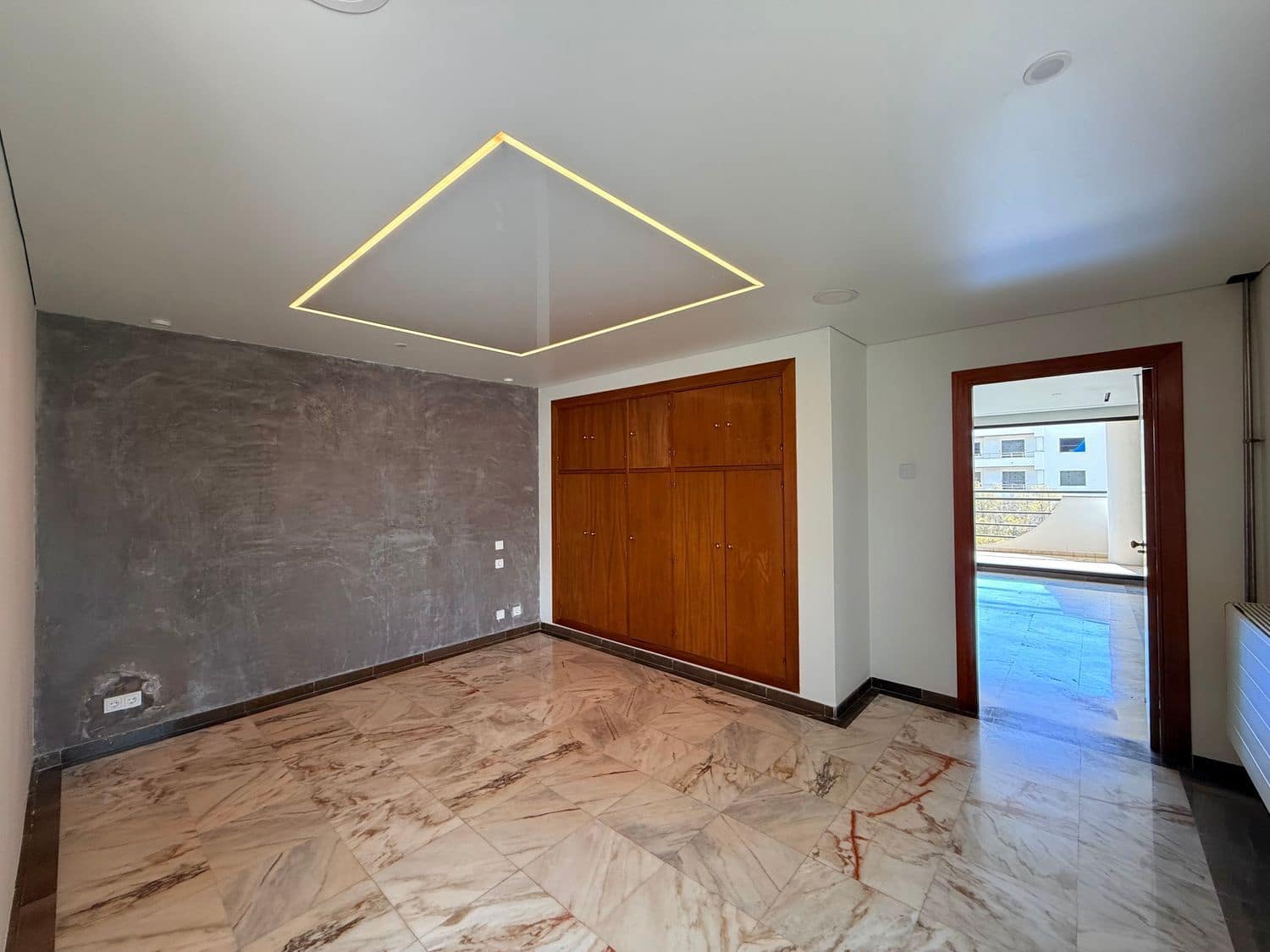 Apartamento de 1 habitación en Marbella en alquiler con garaje - 2.900 € (Ref: 9937416)