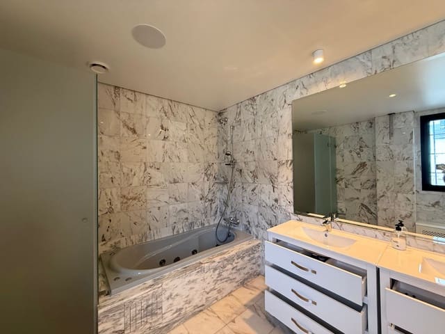 1 Zimmer Apartment zu vermieten in Ricardo Soriano, Marbella mit Garage - 2.900 € (Ref: 9937416)