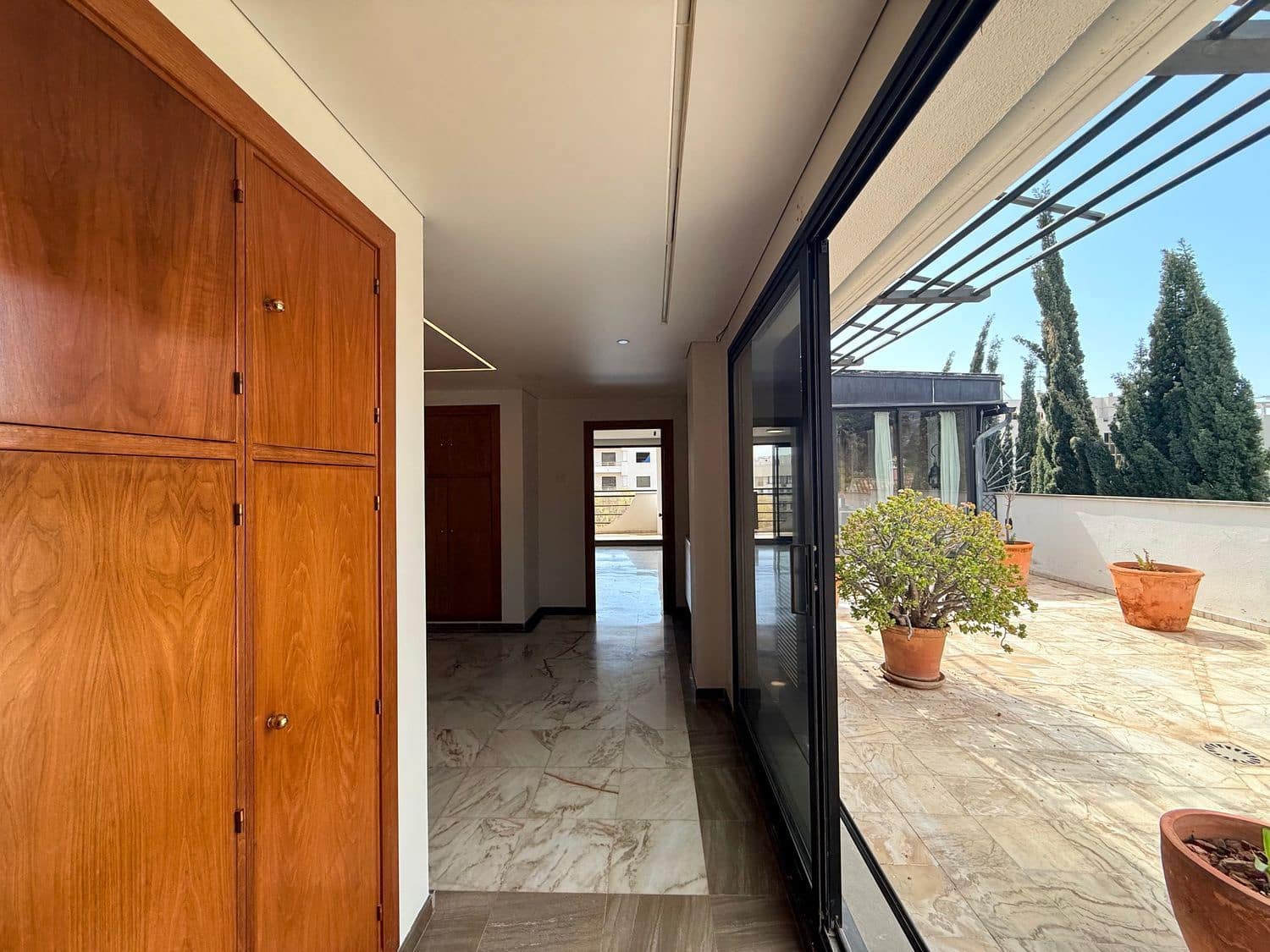 Apartamento de 1 habitación en Marbella en alquiler con garaje - 2.900 € (Ref: 9937416)