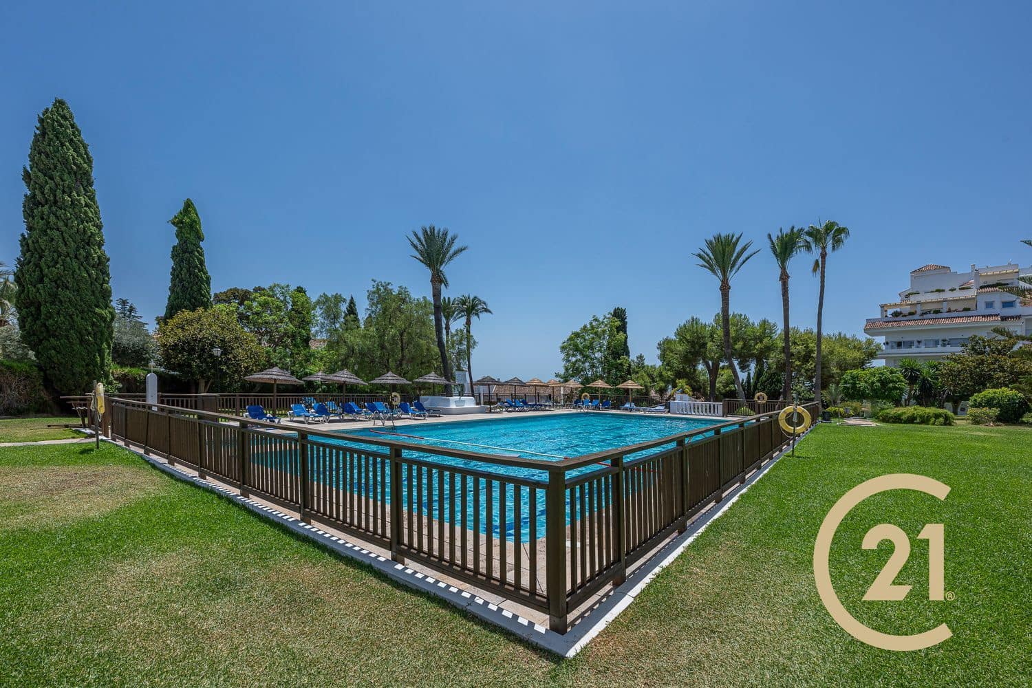 2 camera da letto Appartamento in vendita in Nueva Andalucia con piscina garage - 629.000 € (Rif: 9964615)