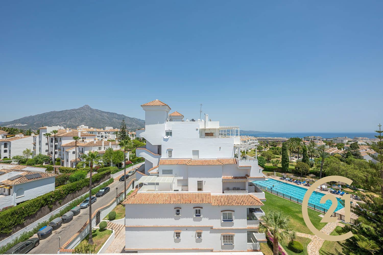 2 camera da letto Appartamento in vendita in Nueva Andalucia con piscina garage - 629.000 € (Rif: 9964615)