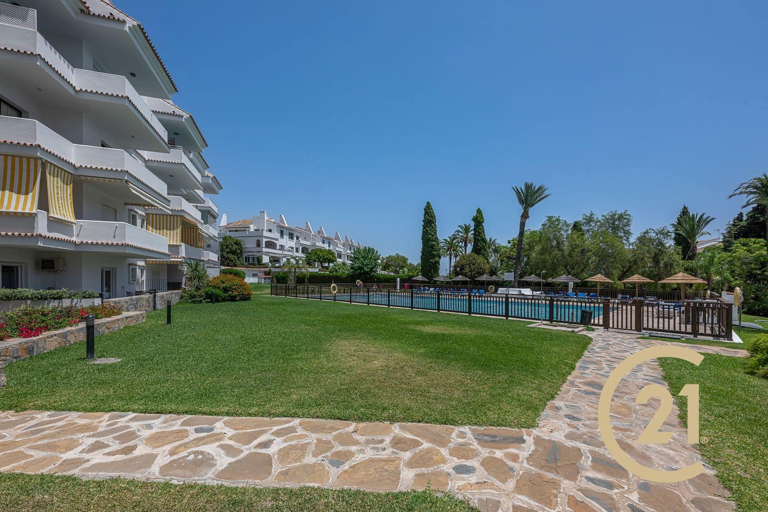 2 camera da letto Appartamento in vendita in Nueva Andalucia con piscina garage - 629.000 € (Rif: 9964615)