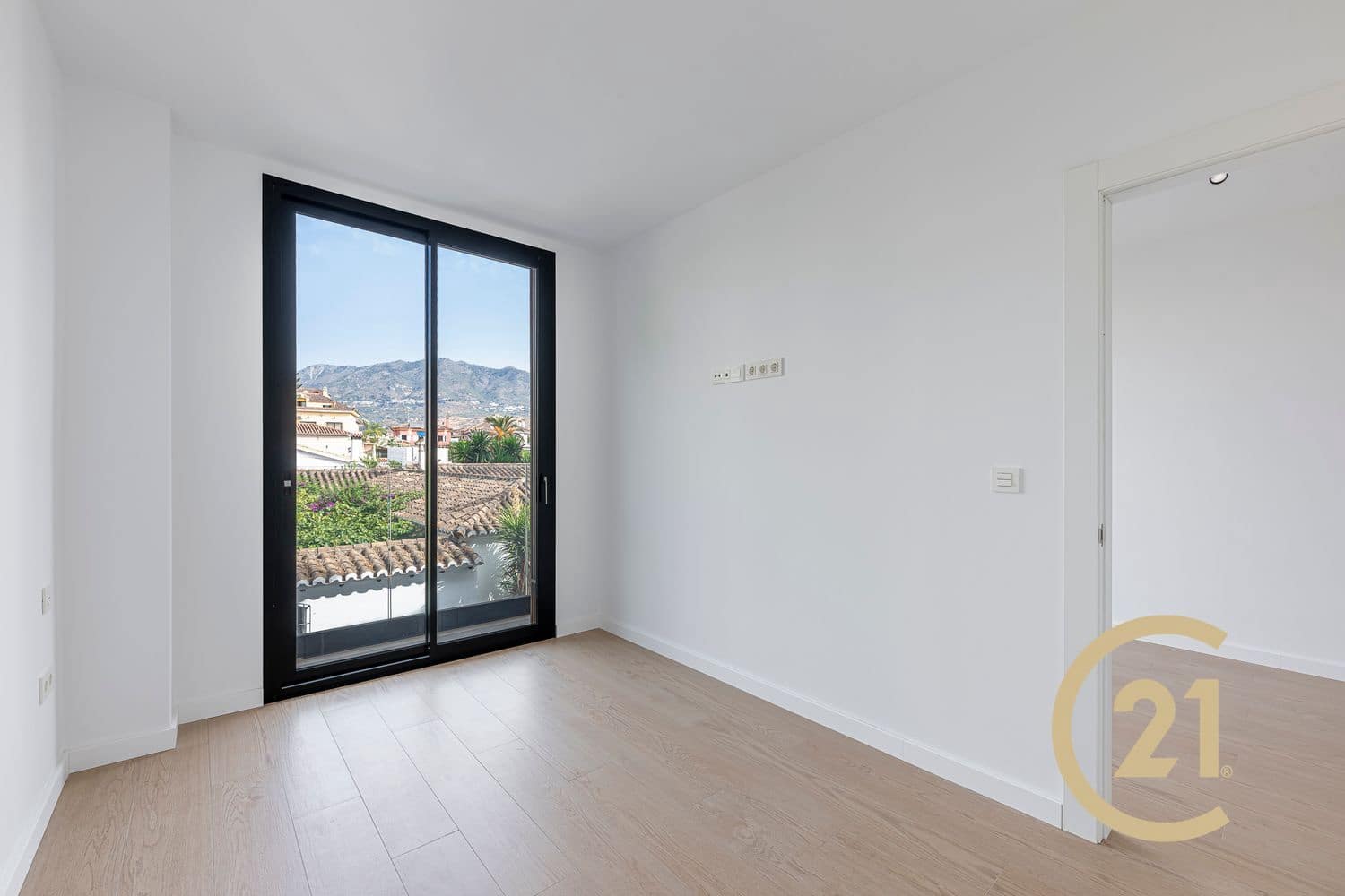 2 sypialnia Apartament na sprzedaż w Fuengirola z garażem - 310 000 € (Ref: 9981718)