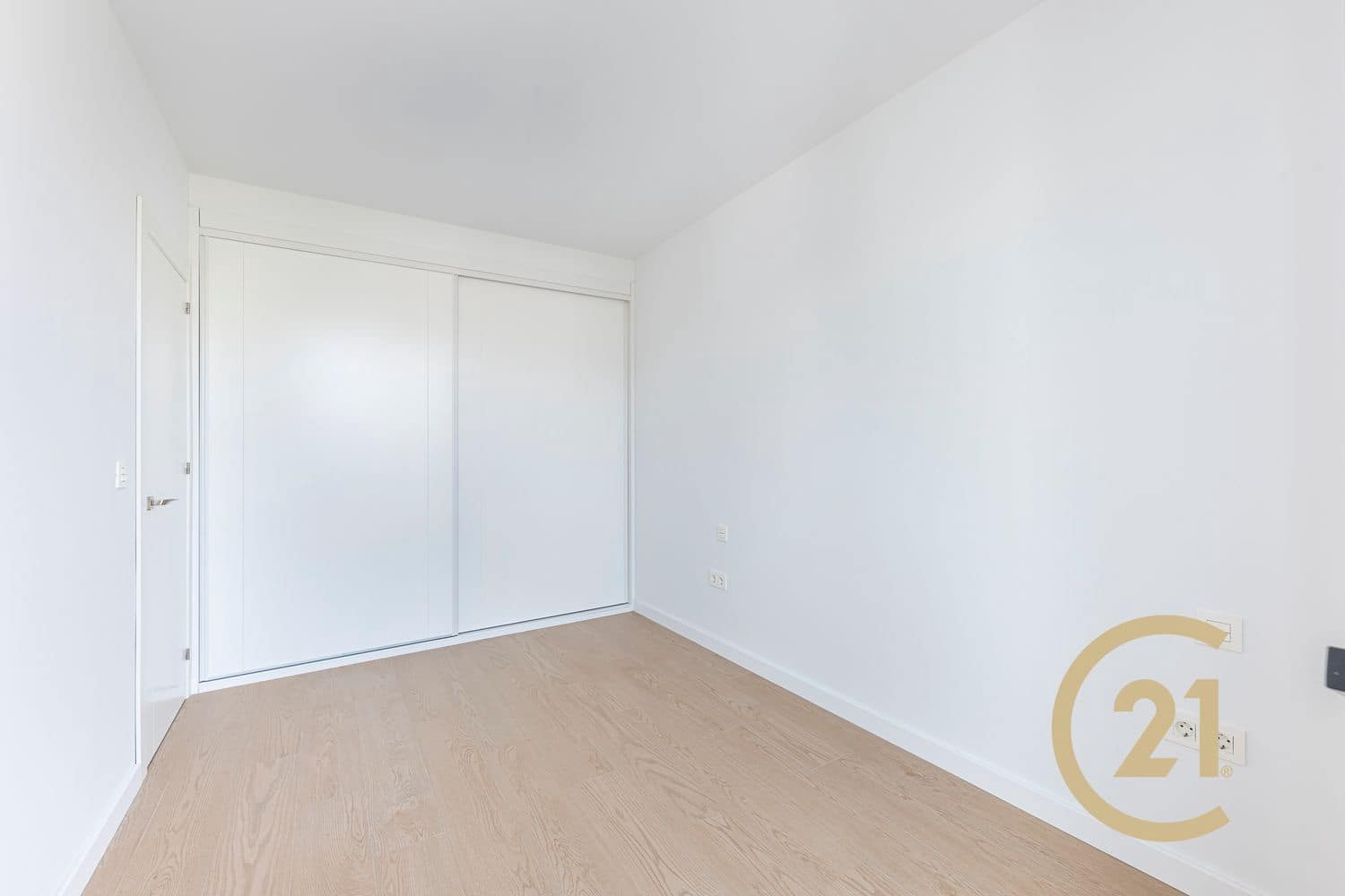 2 sypialnia Apartament na sprzedaż w Fuengirola z garażem - 310 000 € (Ref: 9981718)
