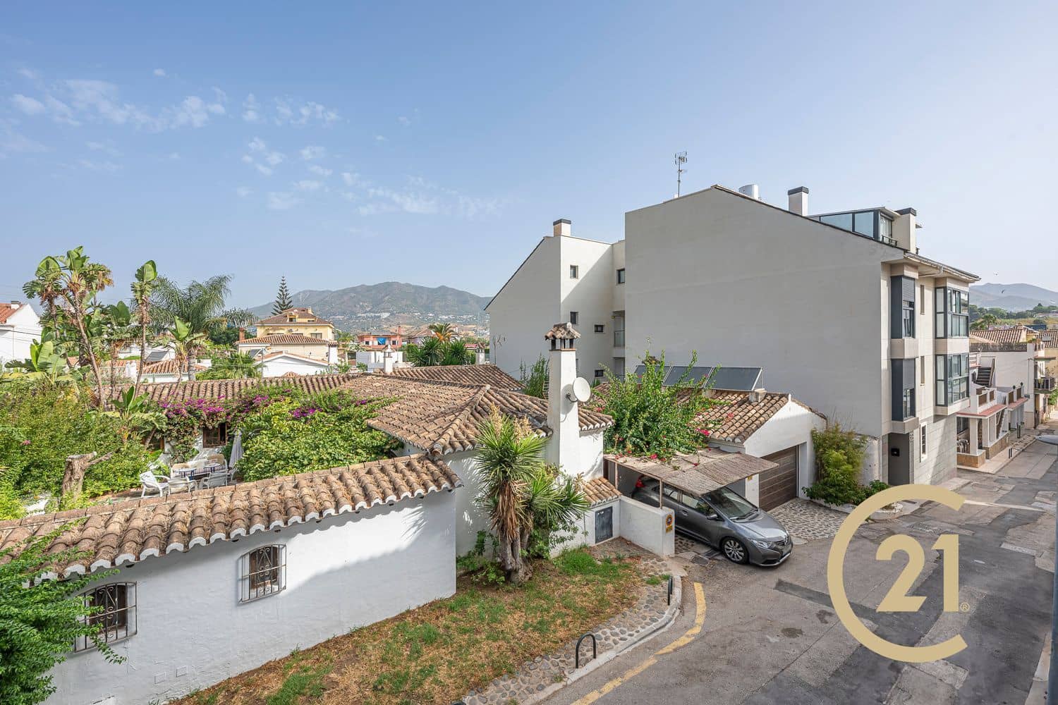 2 sypialnia Apartament na sprzedaż w Fuengirola z garażem - 310 000 € (Ref: 9981718)