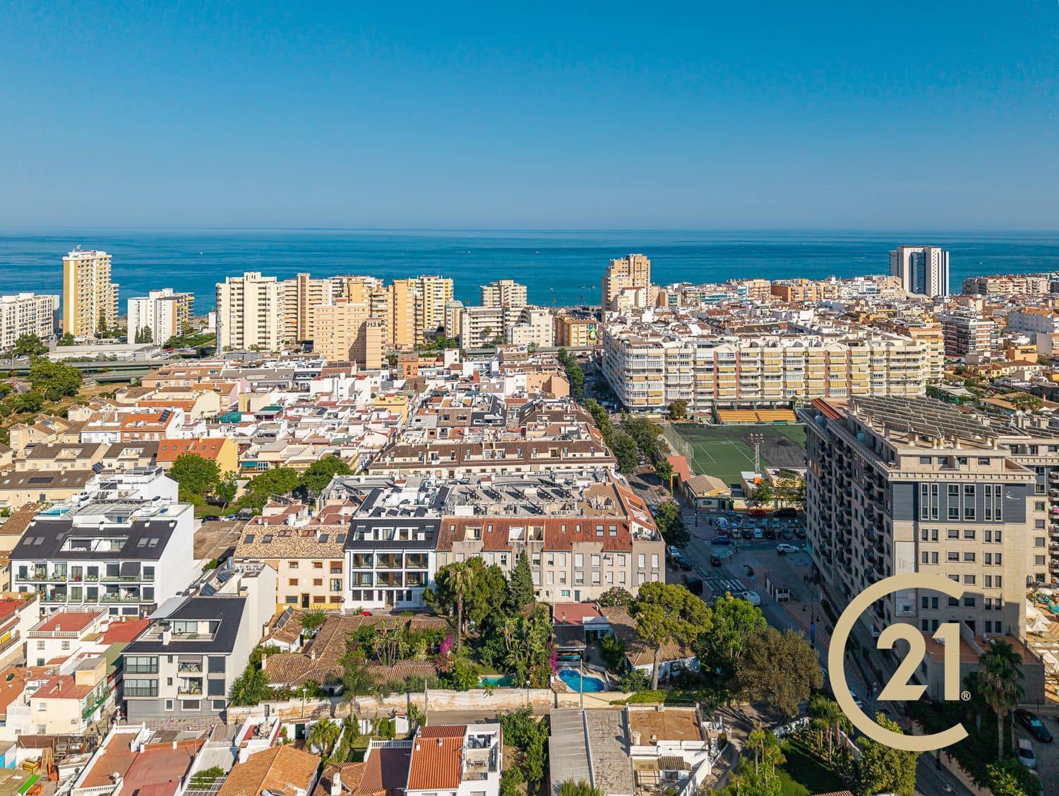 2 sypialnia Apartament na sprzedaż w Fuengirola z garażem - 310 000 € (Ref: 9981718)