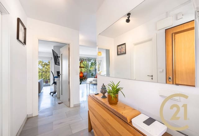 1 camera da letto Appartamento in vendita in Huerta Belón - Calvario, Marbella con garage - 300.000 € (Rif: 9995434)