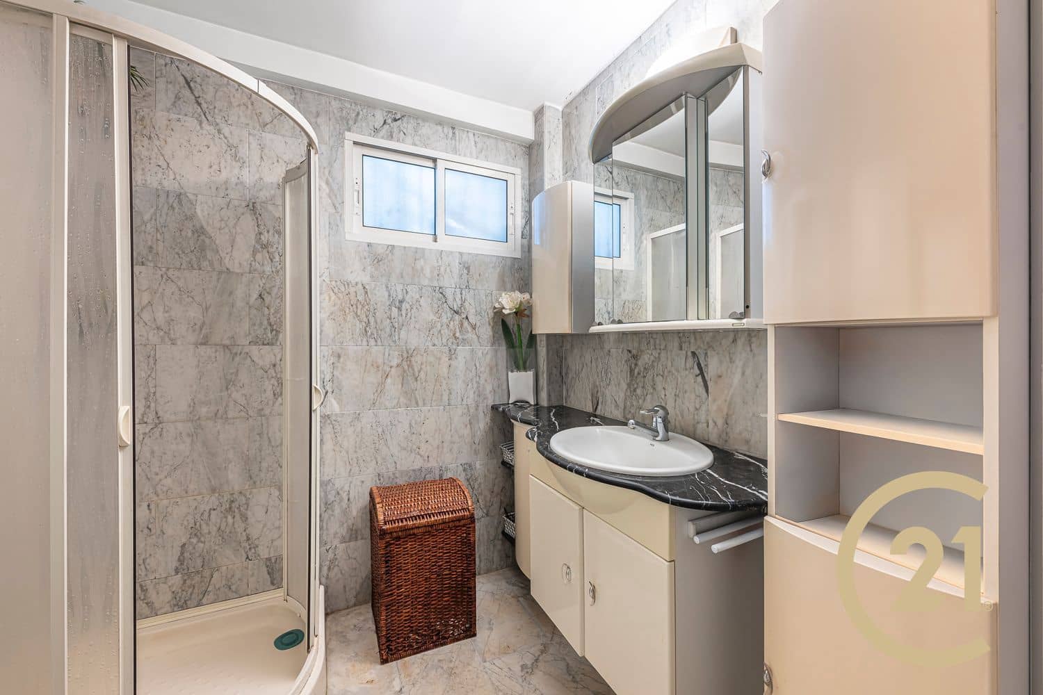1 camera da letto Appartamento in vendita in Marbella con garage - 300.000 € (Rif: 9995434)