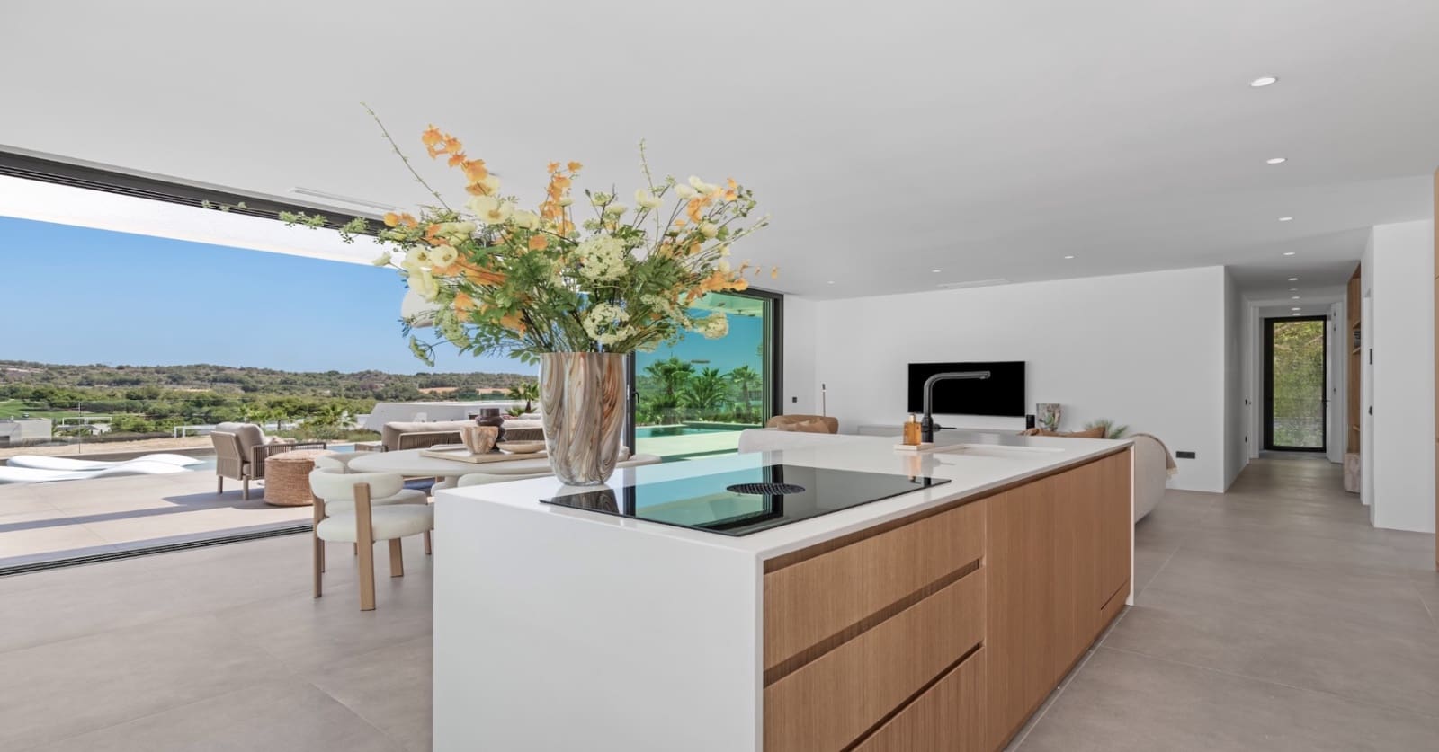3 bedroom Villa for sale in Las Colinas Golf with pool garage - € 1,875,000 (Ref: 10039449)