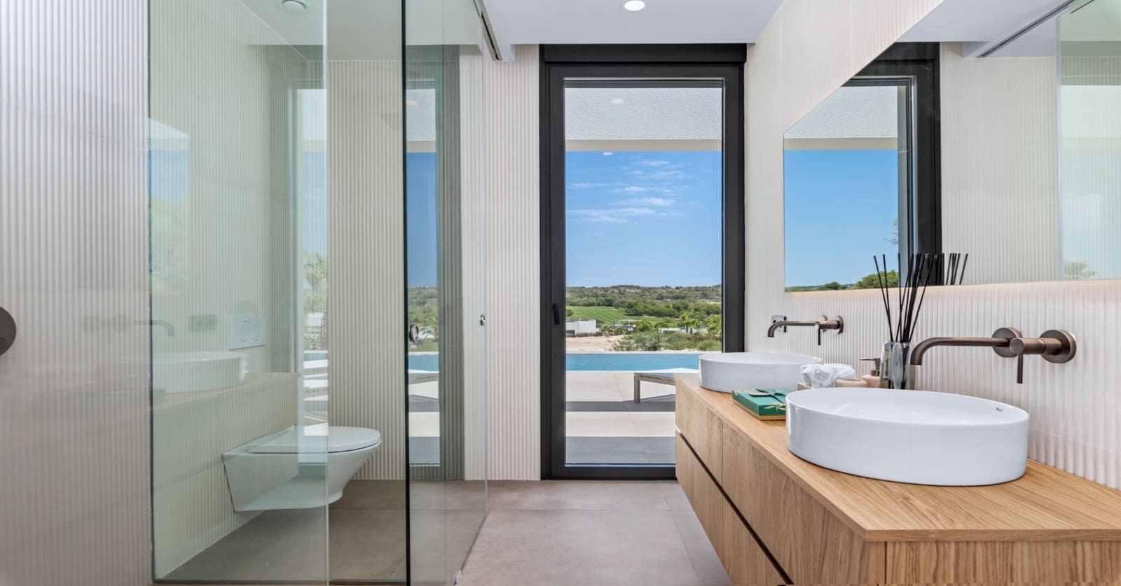 3 bedroom Villa for sale in Las Colinas Golf with pool garage - € 1,875,000 (Ref: 10039449)