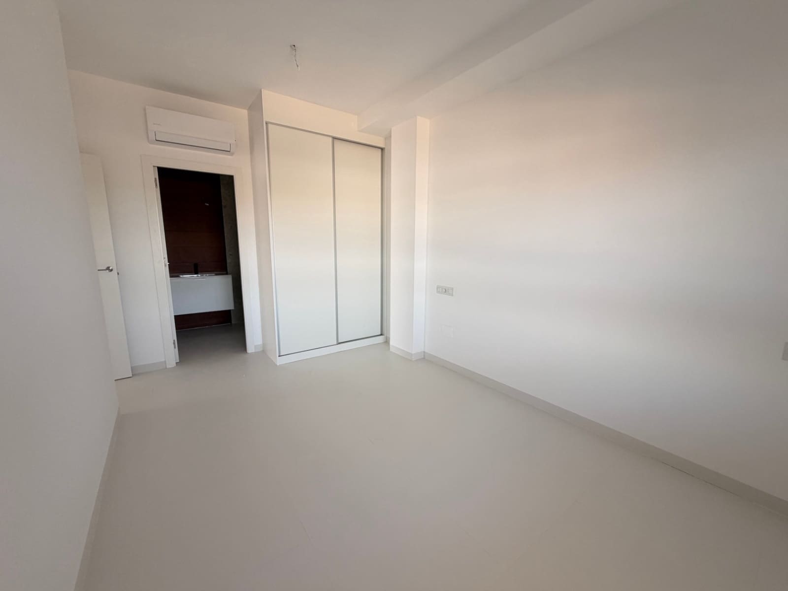 3 sypialnia Penthouse na sprzedaż w San Miguel de Salinas z basenem garażem - 395 000 € (Ref: 10039450)